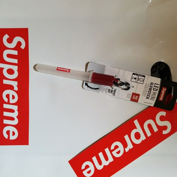 Supreme LED Glowstick - Picture 1 of 3